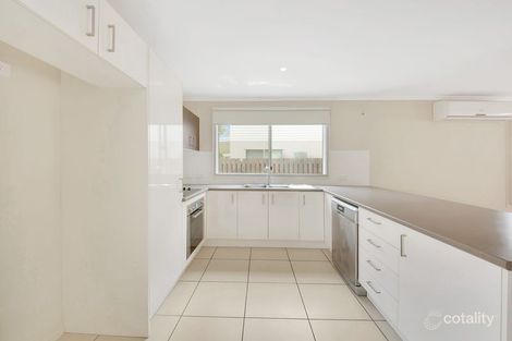 Property photo of 2/1 Collins Lane Kin Kora QLD 4680