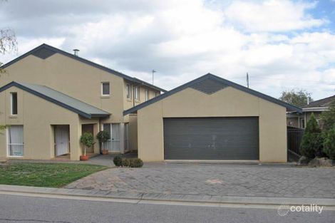 2 Gillard Dr, Rosslyn Park, SA 5072