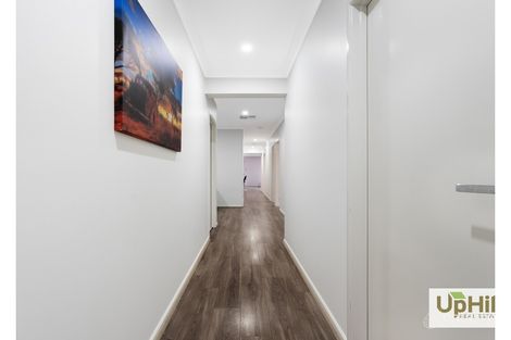Property photo of 20 Noah Road Clyde North VIC 3978