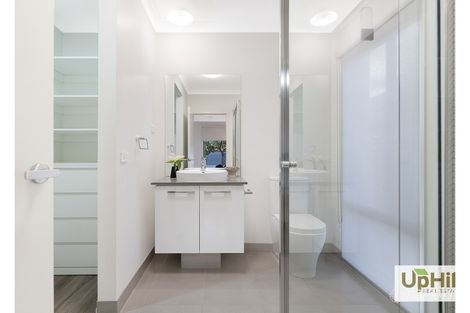 Property photo of 20 Noah Road Clyde North VIC 3978
