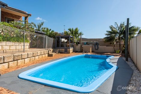 Property photo of 1 St Andrews Court Halls Head WA 6210