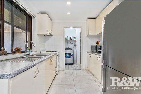 Property photo of 11 Murwillumbah Avenue Hoxton Park NSW 2171