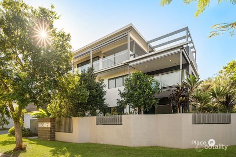 Property photo of 30 Waterline Crescent Bulimba QLD 4171