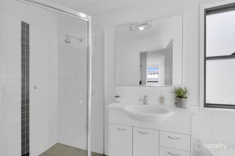 Property photo of 61 Diane Parade Kallangur QLD 4503