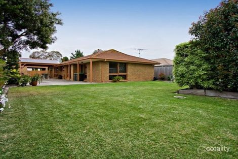 Property photo of 27 McKenzie Crescent Hoppers Crossing VIC 3029
