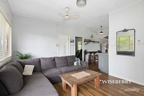 Property photo of 28 Kobada Avenue Buff Point NSW 2262