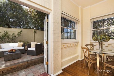 Property photo of 2/4 Ben Boyd Road Neutral Bay NSW 2089