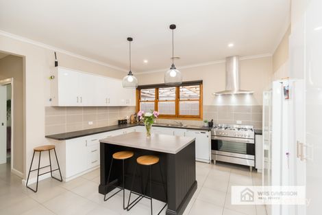 Property photo of 16 Andrew Street Horsham VIC 3400