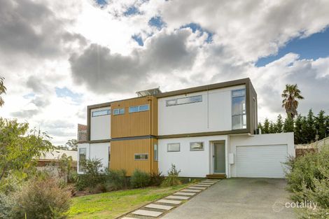 6 Oakes Pl, Golden Square, VIC 3555