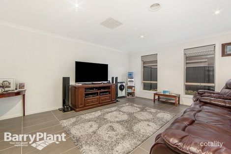 Property photo of 25 Carew Way Derrimut VIC 3026