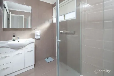 Property photo of 1 Hilden Court Dandenong VIC 3175