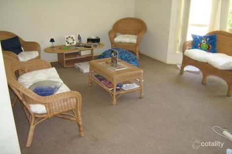 Property photo of 23 Park Close Hillcrest QLD 4118