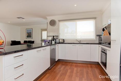 Property photo of 2/141 Reservoir Road Sunbury VIC 3429