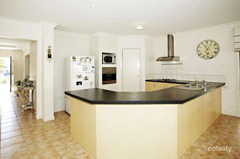 Property photo of 33 Treeby Boulevard Mordialloc VIC 3195