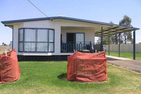 Property photo of 22 Alex Parade Roma QLD 4455