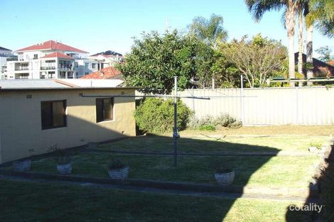 Property photo of 39 Knoll Avenue Turrella NSW 2205