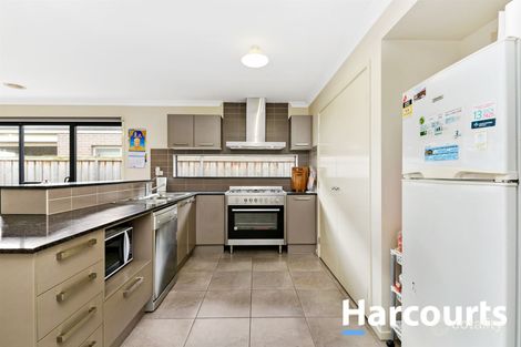 Property photo of 51 Lemon Grove Cranbourne West VIC 3977