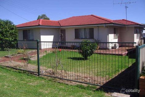 Property photo of 13 Wilma Street Centenary Heights QLD 4350