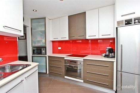 Property photo of 1/10 Anzac Parade The Hill NSW 2300