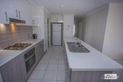 Property photo of 6 Hayes Close Chinchilla QLD 4413