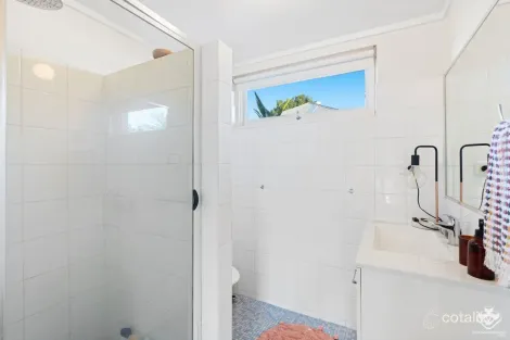 Property photo of 2/8 Gregory Street Clayfield QLD 4011