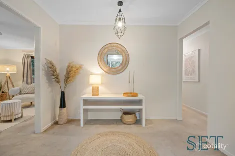 Property photo of 9 Minyara Street Jindalee QLD 4074