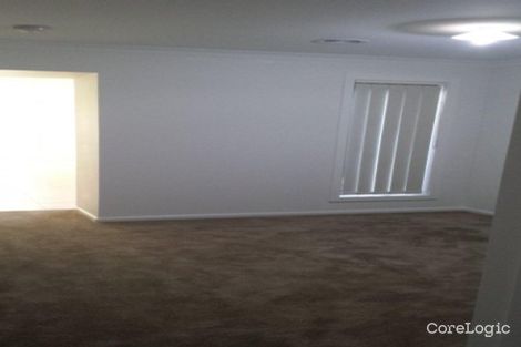 Property photo of 2/35 Claire Way Tarneit VIC 3029