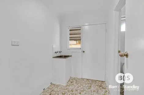 Property photo of 3 Hakea Crescent South Bunbury WA 6230