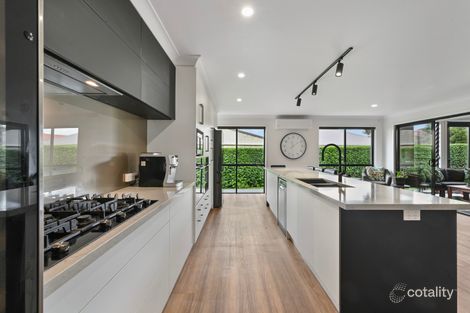 Property photo of 5 Jake Court Middle Ridge QLD 4350
