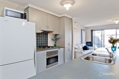 4 Wattle Cres, Munno Para West, SA 5115