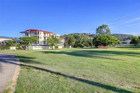 2/108 The Esplanade, Belgian Gardens, QLD 4810