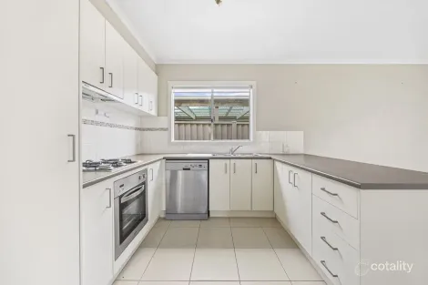Property photo of 2/22A Kent Street Sebastopol VIC 3356