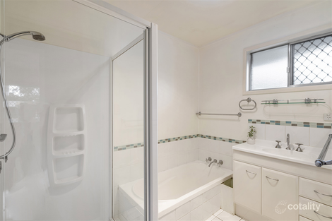 Property photo of 1 Clianthus Street Everton Hills QLD 4053