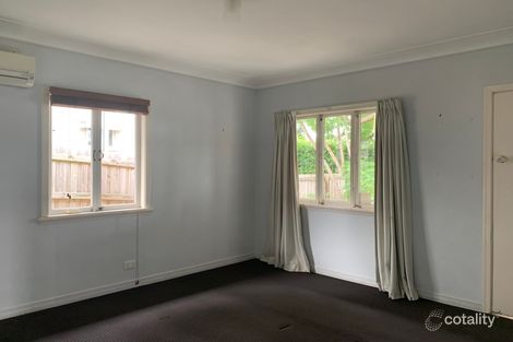 Property photo of 11 Lewin Street Bardon QLD 4065