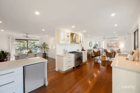 Property photo of 3 Dyer Street Chapel Hill QLD 4069
