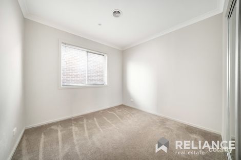 Property photo of 13 Landing Place Point Cook VIC 3030