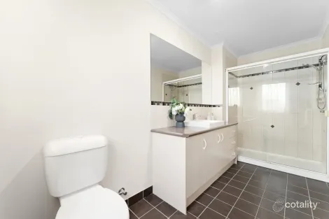 Property photo of 8 Seminary Crescent Scoresby VIC 3179
