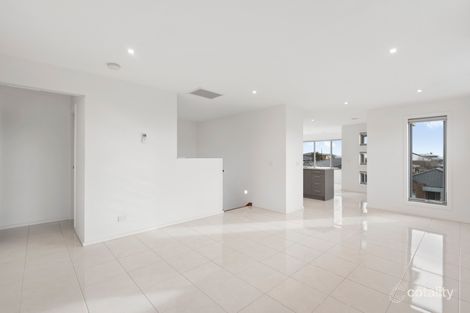 Property photo of 6 Daglish Avenue Highton VIC 3216