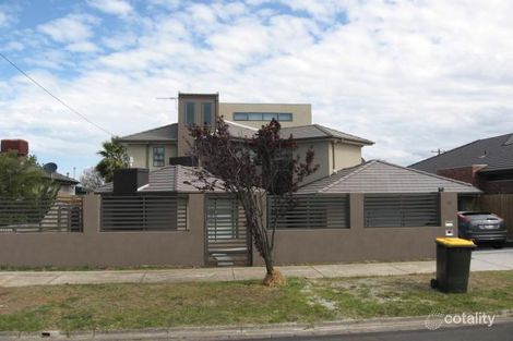 15 Muldowney St, Aberfeldie, VIC 3040