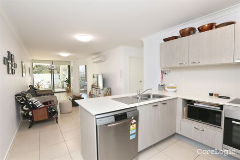 Property photo of 2/57 Armagh Street Clayfield QLD 4011