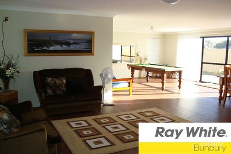 Property photo of 4 Binar Way Dalyellup WA 6230