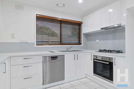 Property photo of 6 Pimelia Court Frankston VIC 3199