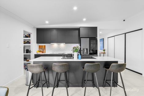 Property photo of 11 Billabong Crescent Bakers Creek QLD 4740