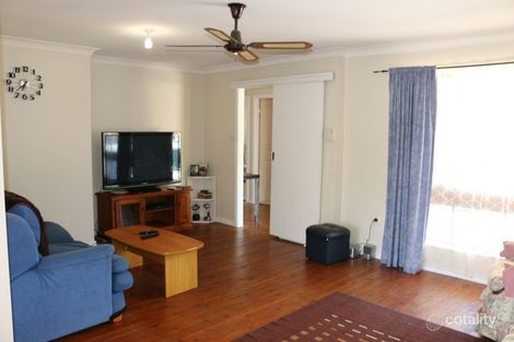 Property photo of 25 Rolfe Avenue Kanwal NSW 2259