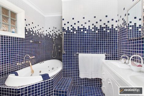 Property photo of 3 Lawn Avenue Bradbury NSW 2560