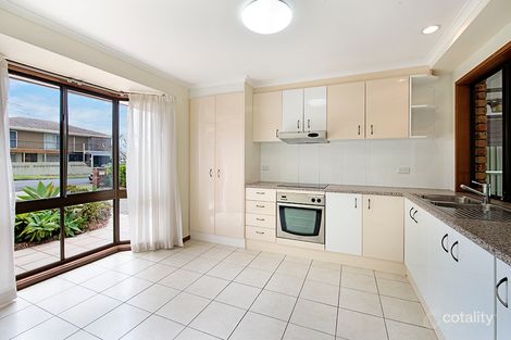 Property photo of 14 Robin Avenue Paradise Point QLD 4216