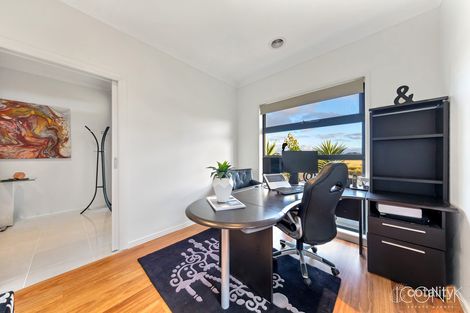 Property photo of 44 Moffat Drive Lalor VIC 3075
