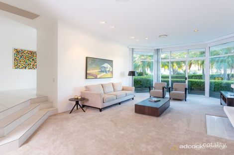 Property photo of 6 Chisholm Court Mount Ommaney QLD 4074