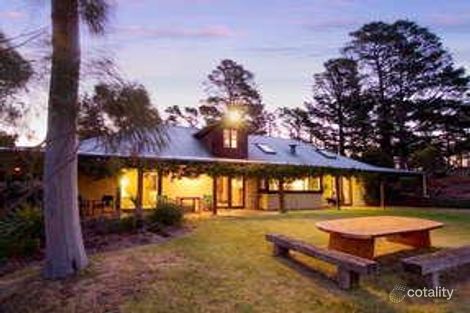 110 Flat Rock Rd, Kangaroo Ground, VIC 3097