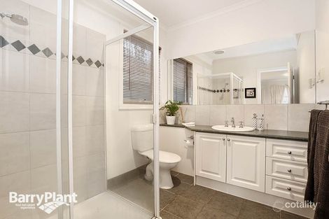 Property photo of 12 Haricot Way Lilydale VIC 3140